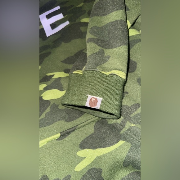 Vintage Bape Hoodie - Picture 5 of 8